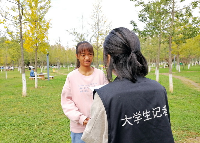 1604561151160417.jpg 文学院陈燕飞0.jpg